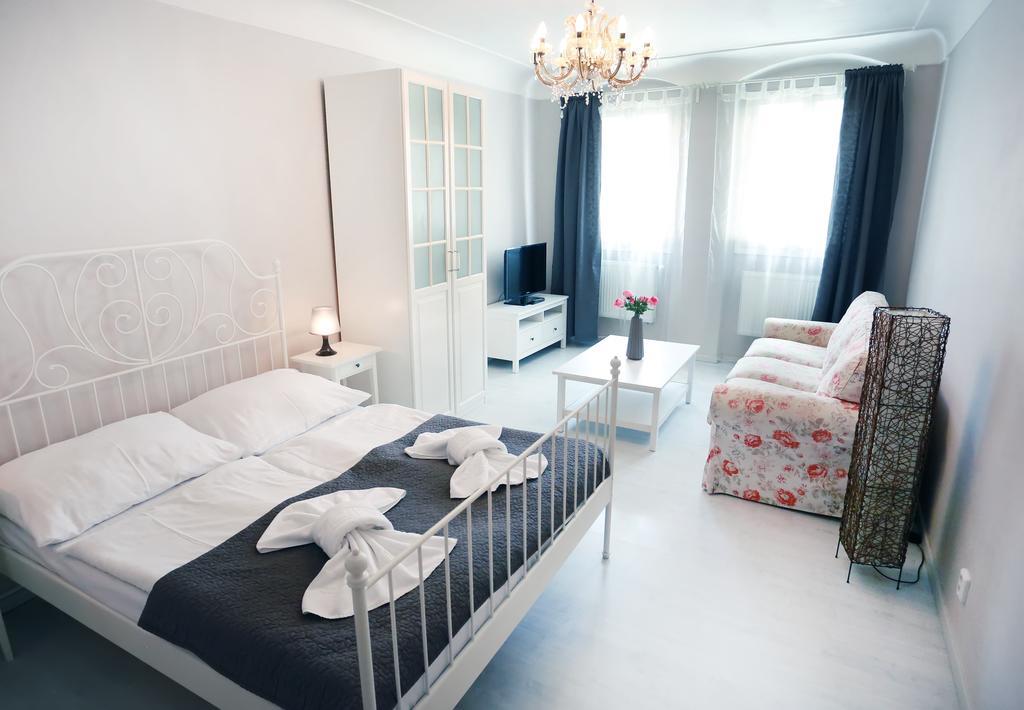 Apartments Pushkin Praga Habitación foto