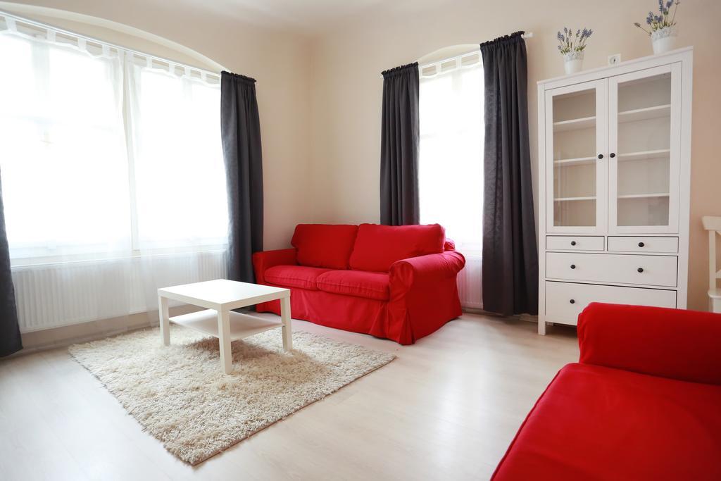 Apartments Pushkin Praga Habitación foto